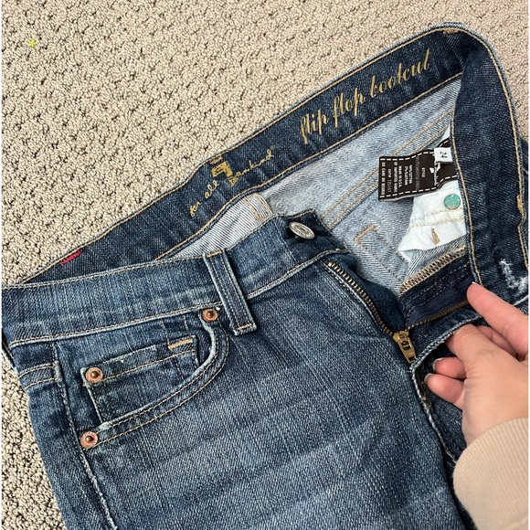 7 For All Mankind Flip Flop Bootcut - Size 24 - Picture 3 of 4